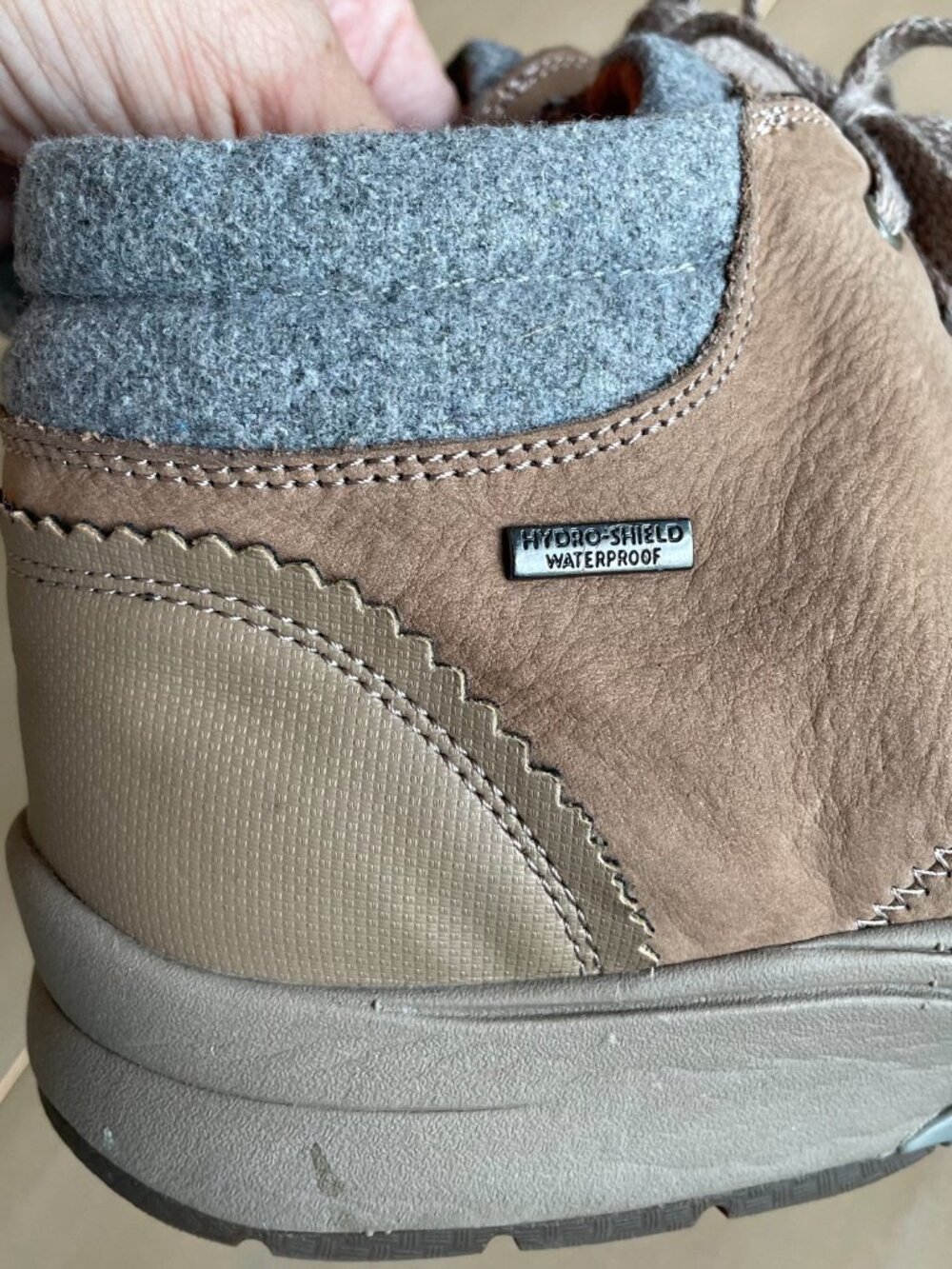 Entire Closet $5! Cobb Hill by New Balance Women's Waterproof Pyper Hiker - Picture 5 of 11